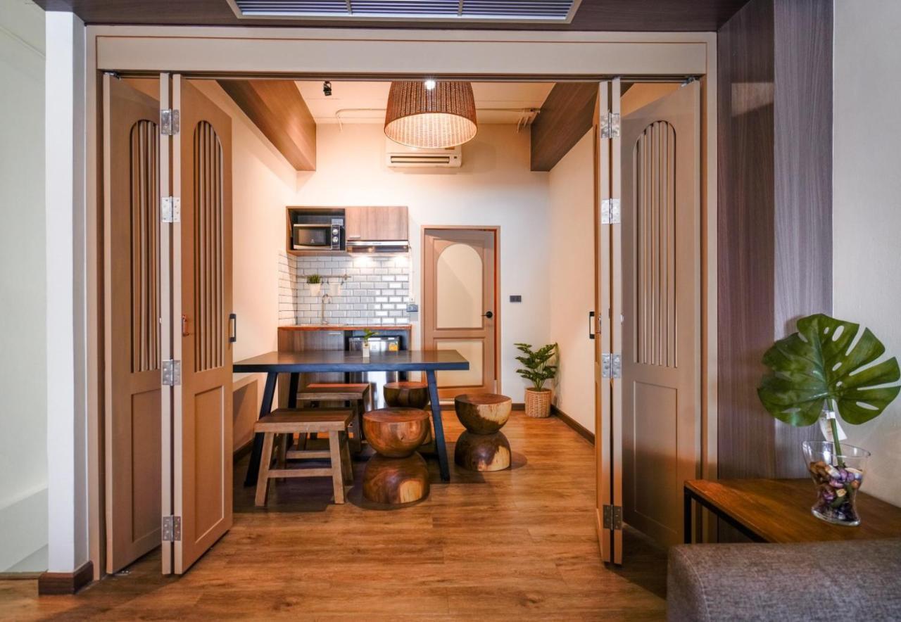 Krung Boutique Hotel Бангкок Екстер'єр фото