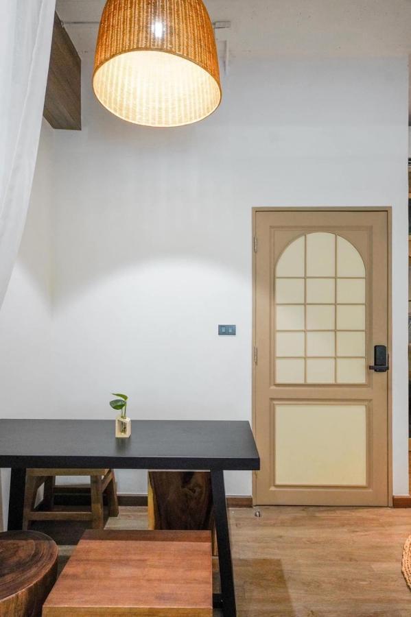 Krung Boutique Hotel Бангкок Екстер'єр фото