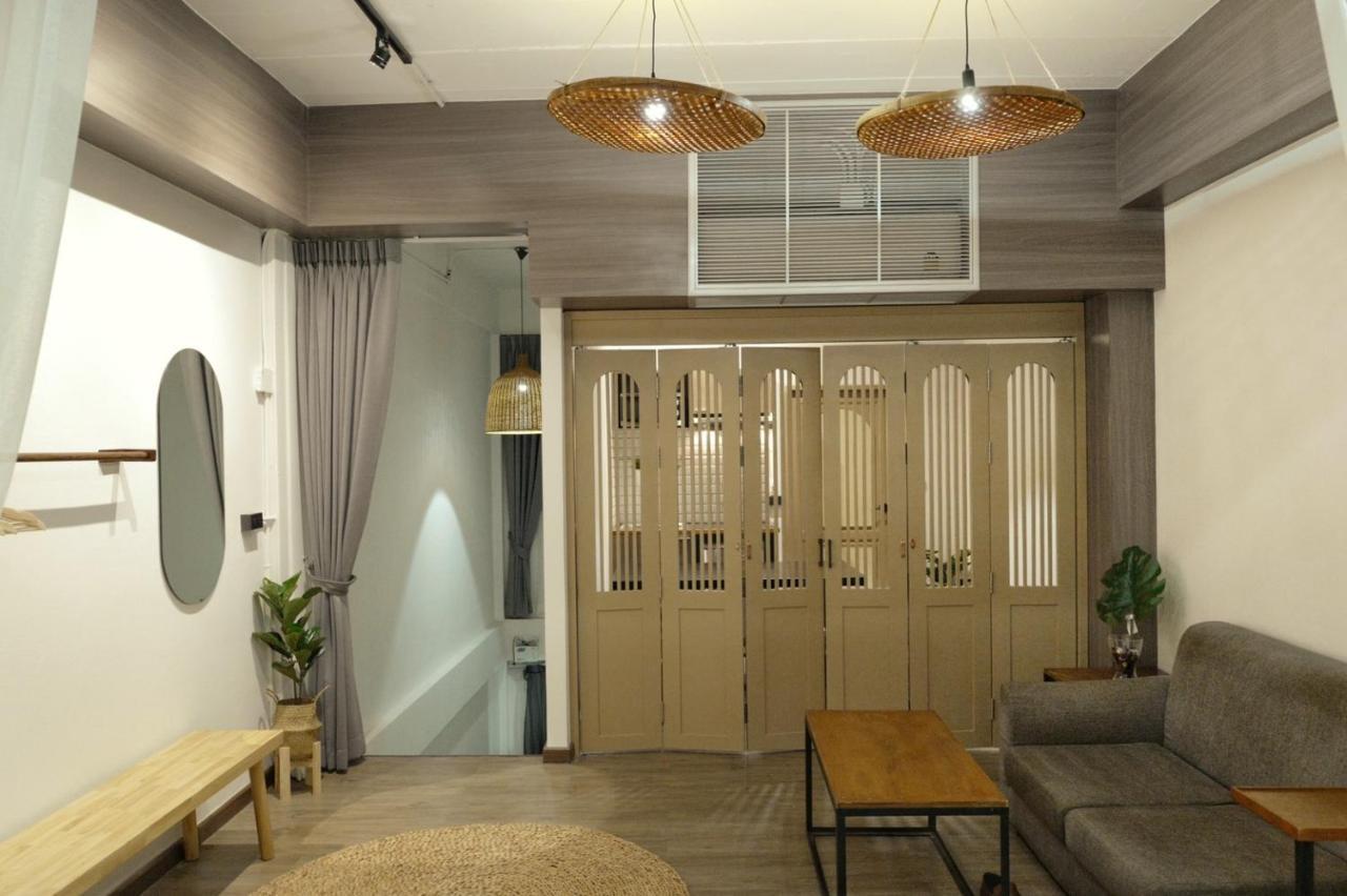 Krung Boutique Hotel Бангкок Екстер'єр фото