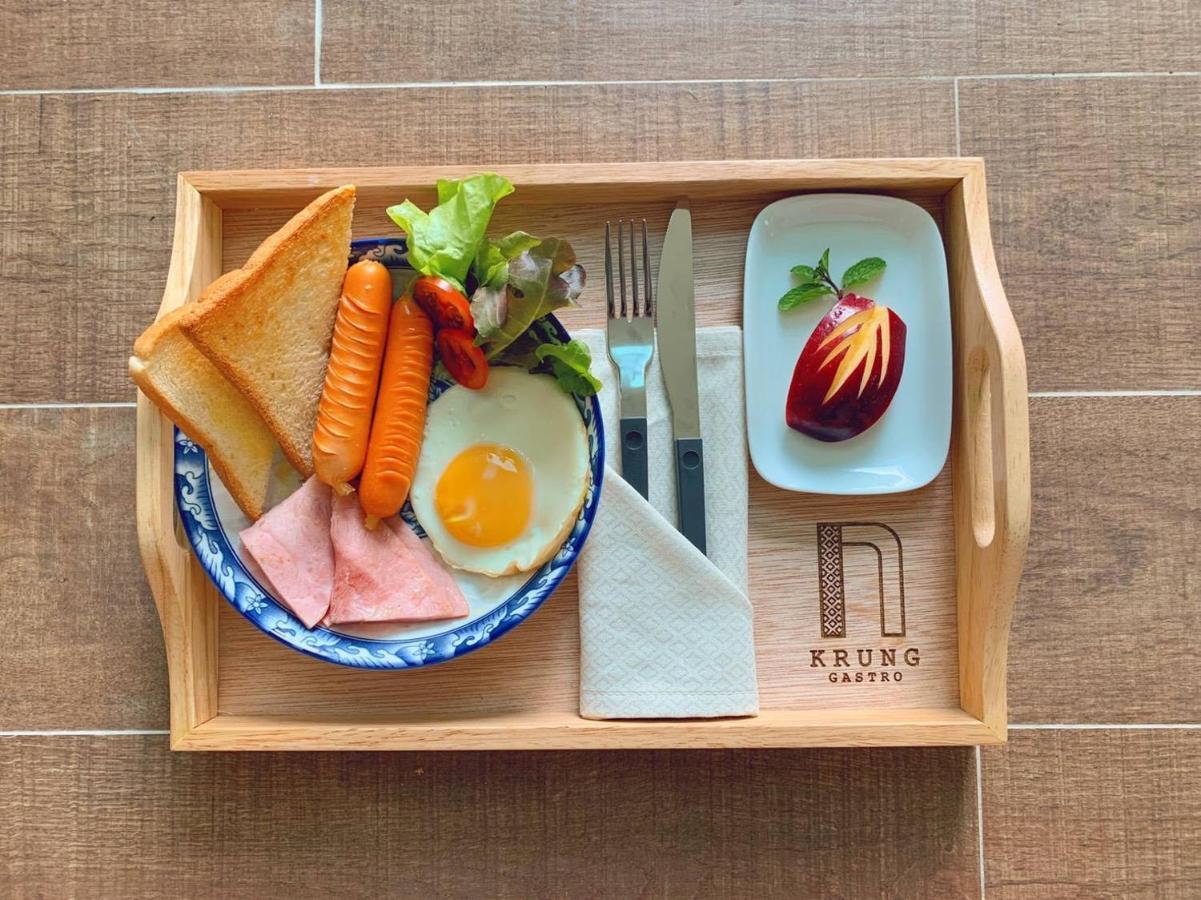 Krung Boutique Hotel Бангкок Екстер'єр фото